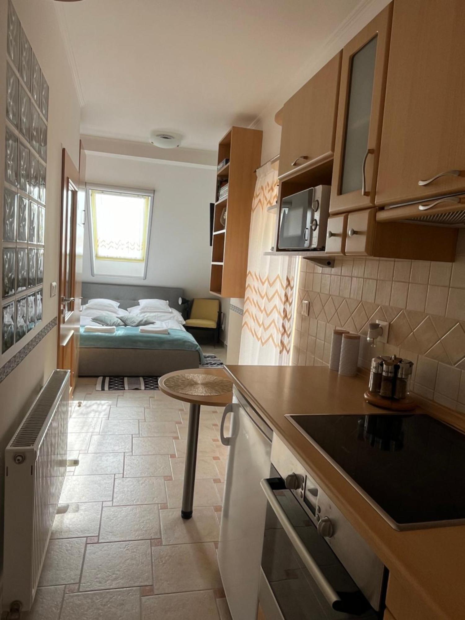 Reka Apartmanhaz Buk Exterior photo